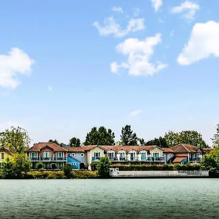 Apartment Le Hameau Du - Maeva - 2 Pieces 4 Personnes - Confort Mae-3634 *