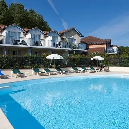 Appartement Résidence Le Hameau Du - Maeva - 2 Pièces 4 Personnes - Confort Mae-3634 *